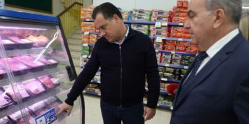 Γεωργιάδης: Σταθερές οι τιμές στο «καλάθι του νοικοκυριού», όταν σε άλλα προϊόντα ανεβαίνουν