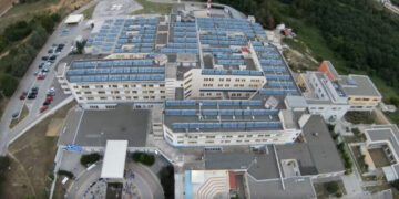 “Άκρα του τάφου σιωπή” – Γράφει ο Μιχάλης Ραμπίδης