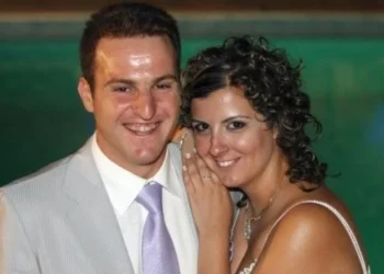 Έγκλημα στο Βελβεντό: «Σκότωσε την κόρη μου κι αυτός ζει και βασιλεύει», λέει η μητέρα της Ανθής Λινάρδου