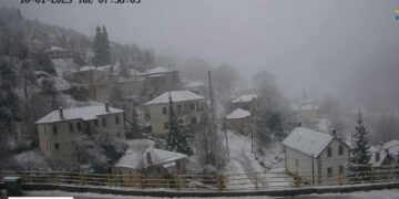 Χιόνια σήμερα το πρωί και σε Πισοδέρι