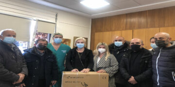 Δωρεά βετεράνων ποδοσφαιριστών του ΠΑΟΚ και του WinCancer στο Θεαγένειο