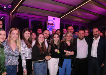 Έκοψε την πίτα του ο Όμιλος Ενεργών Νέων Φλώρινας