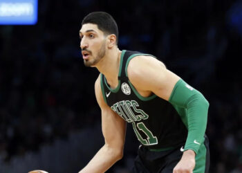 Ενές Καντέρ (Τούρκος Παίκτης ΝΒΑ)  «Αν σκοτωθώ, θα είναι υπεύθυνο το καθεστώς Ερντογάν