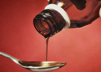 ΕΟΦ: Ανακαλεί παρτίδα από σιρόπι για το βήχα