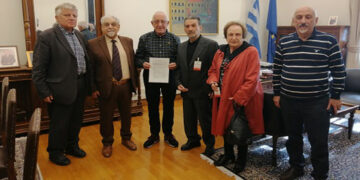 Επίδοση ψηφίσματος στη Βουλή των Ελλήνων, από το Ελληνικό Δίκτυο Αναγνώρισης Γενοκτονιών