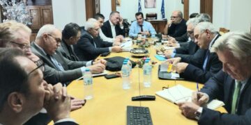 Ελλείψεις σε φάρμακα: 10 νέα μέτρα από το υπουργείο Υγείας