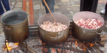 «Γιορτή Τσιγαρίδας» – Αναβίωση του παραδοσιακού εθίμου από τον Εκπολιτιστικό – Επιμορφωτικό Σύλλογο Καρυδίτσας «ΓΑΥΡΟΣ»