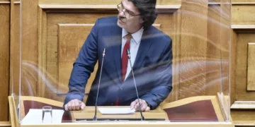 Ομόφωνη εισήγηση για άρση ασυλίας του Ανδρέα Πάτση