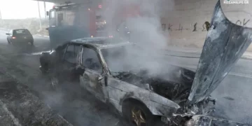 Κάηκε ολοσχερώς ΙΧ αυτοκίνητο στο Μαυροδένδρι Κοζάνης