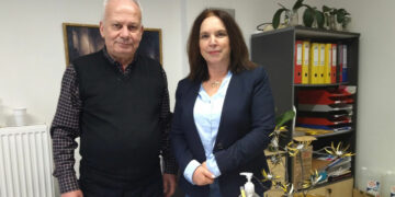 Καλλιόπη Βέττα: Συνάντηση με τον Πρόεδρο του Σωματείου Συνταξιούχων Δ.Ε.Η