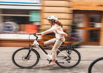 Κοζάνη: Σε λίγους μήνες οι πολίτες θα μπορούν να μισθώνουν ηλεκτρικά ποδήλατα για τις μετακινήσεις τους