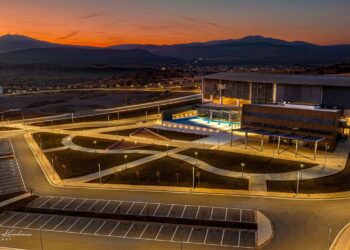 Η εντυπωσιακή Πανεπιστημιούπολη Κοζάνης μέσα από πανέμορφη φωτογραφία του Κώστα Καραδήμου