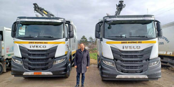 Παραδόθηκε και δεύτερο νέο σύγχρονο απορριμματοφόρο στον Δήμο Φλώρινας