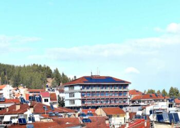 Ενεργειακή εξοικονόμηση στο Διοικητήριο της ΠΕ Φλώρινας – Συνδέθηκαν στο Δίκτυο του ΔΕΔΔΗΕ τα τοποθετημένα Φ/Β πάνελ στη στέγη