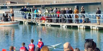 Με ηλιοφάνεια και παρουσία αρκετού κόσμου τα Θεοφάνεια στη λίμνη Πολυφύτου- video