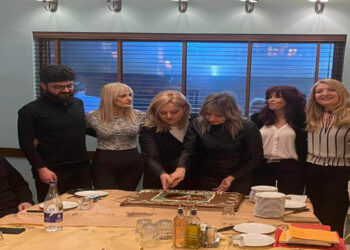 Σωματείο Κομμωτών – Κουρέων Πτολεμαΐδας: Σε ευχάριστη ατμόσφαιρα έκοψαν την καθιερωμένη πίτα (φωτογραφίες)