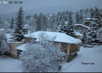 Στα λευκά ξύπνησε η Δυτική Μακεδονία – Όμορφες εικόνες