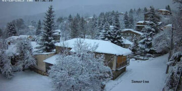 Στα λευκά ξύπνησε η Δυτική Μακεδονία – Όμορφες εικόνες