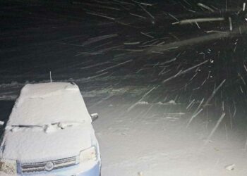 ΤΩΡΑ: Νέα, βραδινή, χιονόπτωση στο Χιονοδρομικό Βασιλίτσας