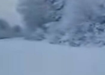 Τα πρώτα χιόνια στη Δυτική Μακεδονία- Στα λευκά η Κοτύλη Καστοριάς(VIDEO)