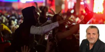 Η Πτολεμαΐδα το έριξε “έξω” τις γιορτές Χριστουγέννων και Πρωτοχρονιάς – Ικανοποιημένοι καταστηματάρχες σε εστίαση/ διασκέδαση