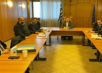 ΥΠΑΑΤ: Αποζημίωση καλλιεργειών στους παραγωγούς επιτραπέζιων ροδάκινων, συμπύρηνων, βερίκοκων, μήλων και καστάνων