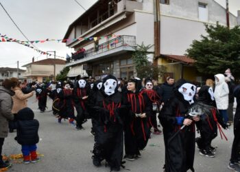 Χρώμα, ζωντάνια, κέφι και χορός στο καρναβάλι Μεσοποταμίας