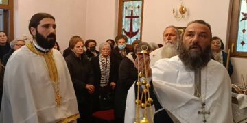 Πανηγυρικός Εσπερινός στο Παρεκκλήσιο της Αγίας Φιλοθέης , της Ορθοδόξου Αδελφότητος ” Χριστιανική Ελπίς ” στην Πτολεμαΐδα ( Ρεπορτάζ της Κούλας Πουλασιχίδου )