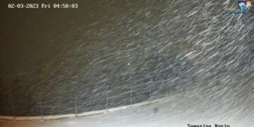 Γρεβενά: Χιονοθύελλα στην Σαμαρίνα – πυκνή χιονόπτωση σε Δοτσικό