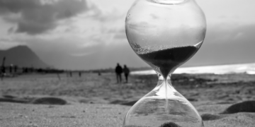 Αστρολογικές Προβλέψεις για όλα τα Ζώδια - Σήμερα 16/02: Να έχεις την αίσθηση του μέτρου και του χρόνου