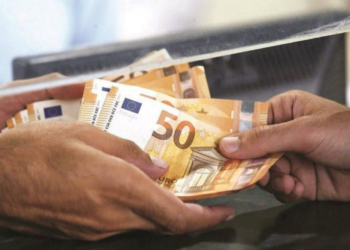 ΔΥΠΑ: Έρχονται οι πληρωμές για το εφάπαξ επίδομα 300 ευρώ σε μακροχρόνια ανέργους ΟΑΕΔ