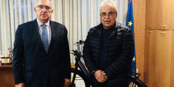 Ευχαριστήριο του Δημάρχου Βελβεντού Μανώλη Στεργίου προς τον Υφυπουργό Υποδομών και Μεταφορών Μιχάλη Παπαδόπουλο