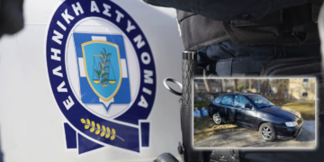 Φλώρινα: Ζευγάρι εντοπίστηκε να μεταφέρει 21χρονη αλλοδαπή η οποία είχε εισέλθει παράνομα στη χώρα