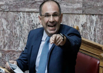 Γεραπετρίτης: «Απρίλιο ή Μάιο οι εκλογές 2023» - Τροπολογία για «μπλόκο» στο κόμμα Κασιδιάρη