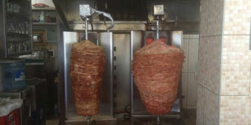 Γύρος σε «αναμονή» στην Πτολεμαΐδα: Μια πράξη ανθρωπιάς σε όσους αντιμετωπίζουν οικονομικές δυσκολίες