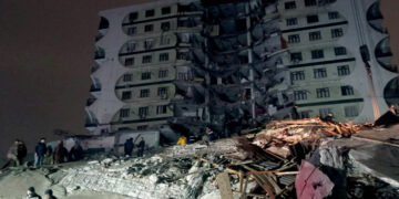 Η ελληνική αποστολή στην Τουρκία: «Επικρατεί χάος, δύσκολες οι συνθήκες»