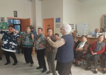 Στους ρυθμούς της Τσικνοπέμπτης και τα μέλη του Α’ ΚΑΠΗ του Δήμου Εορδαίας! (ρεπορτάζ της Κούλας Πουλασιχίδου)