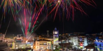 Αποκριά απ’ τα παλιά, φωνάζει για το μέλλον… (του Ζήση Πιτσιάβα)