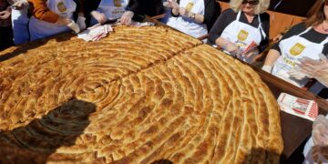 Κοζάνη: Ανάρπαστο έγινε το μεγαλύτερο κιχί του …κόσμου! 2 μέτρων και ενός …πόντου!