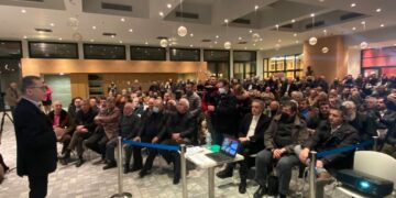 Η κοπή πίτας της «ΕΝΟΤΗΤΑΣ»- Τι είπε ο Λ. Μαλούτας για απολιγνιτοποίηση, ΑΠΕ, Νοσοκομείο και… εκλογές: «Προχωράμε με εμπειρία και γνώση»