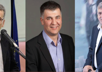 Παρόντες και οι τρεις στον Μητσοτάκη