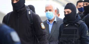 Πέτρος Φιλιππίδης: Εκτός φυλακής παρά την καταδίκη σε 8 χρόνια κάθειρξη