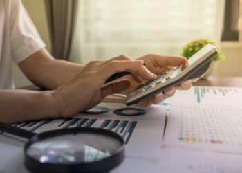 Σε δημόσια διαβούλευση το “αυτόματο” Πόθεν Έσχες με αλλαγές στις ποινές