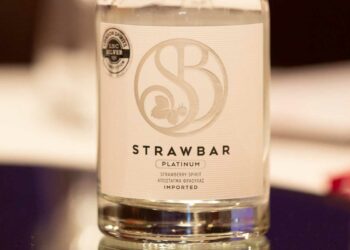 STRAWBAR on the road: Guest Shift edition – Βραδιές σε Πτολεμαΐδα, Ιωάννινα και Θεσσαλονίκη