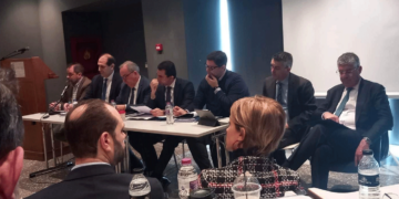 O πρόεδρος του Επιμελητηρίου Φλώρινας Σάββας Σαπαλίδης στη συνάντηση εργασίας με το υπουργικό κλιμάκιο - Τι ζήτησε για τη Φλώρινα