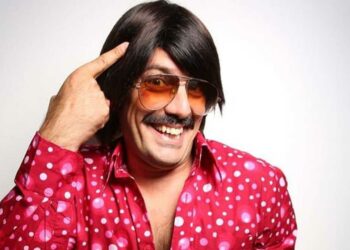 Ο TONIS SFINOS έρχεται την Τσικνοπέμπτη το μεσημέρι στο BACCARA!