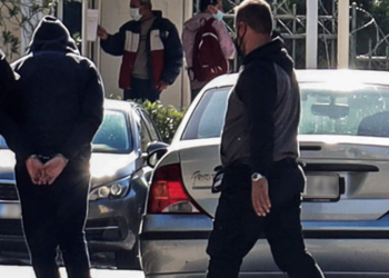 Βιασμός 12χρονης στον Κολωνό - Πέντε νέες συλλήψεις - Ανάμεσά τους και ένας γιατρός