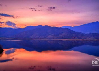 Μαγευτική λίμνη Ζάζαρη τραβηγμένη από drone!