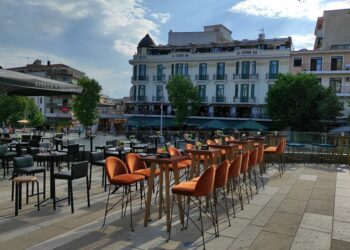 Τουμπεκί ψιλοκομμένο (του Ζήση Πιτσιάβα)