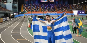 Τεντόγλου για Τέμπη: «Ντρέπομαι να πω κάτι, τίποτα δεν απαλύνει τον πόνο των ανθρώπων»